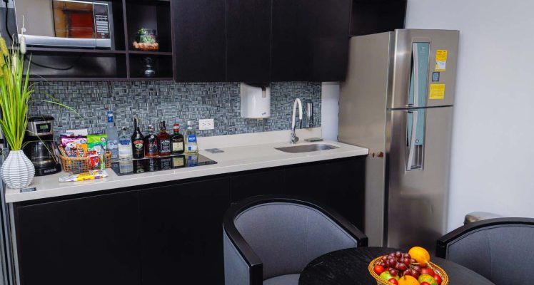 Penthouse 902 – 11