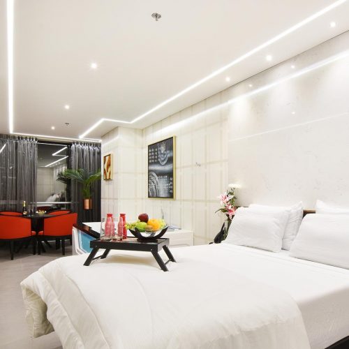 Luxurious Suite Room with Restaurant in Medellin