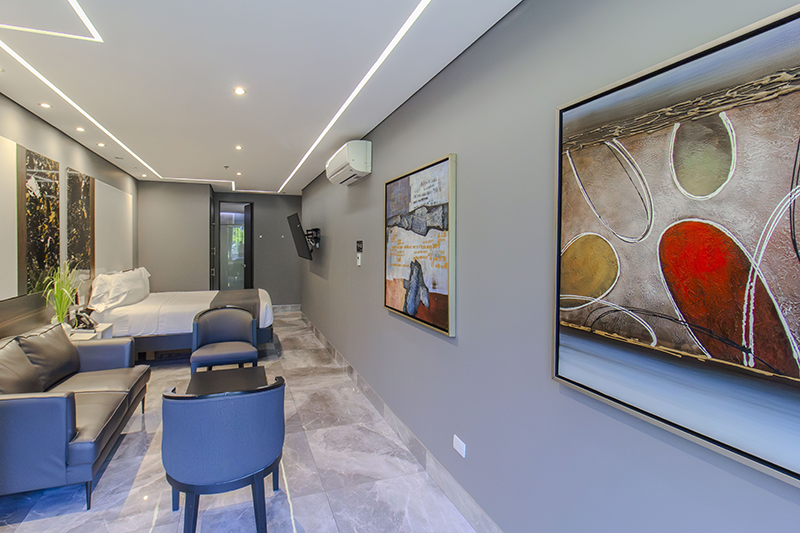 marquess-suite-room-207-interior-view