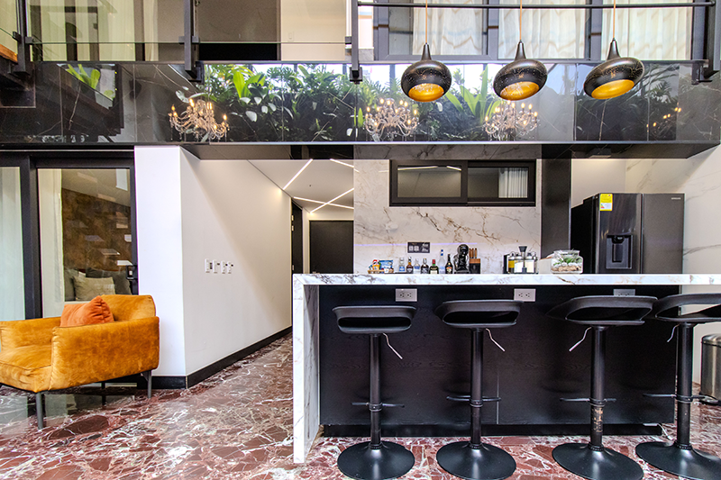 presidential-suite-room-kitchen-3