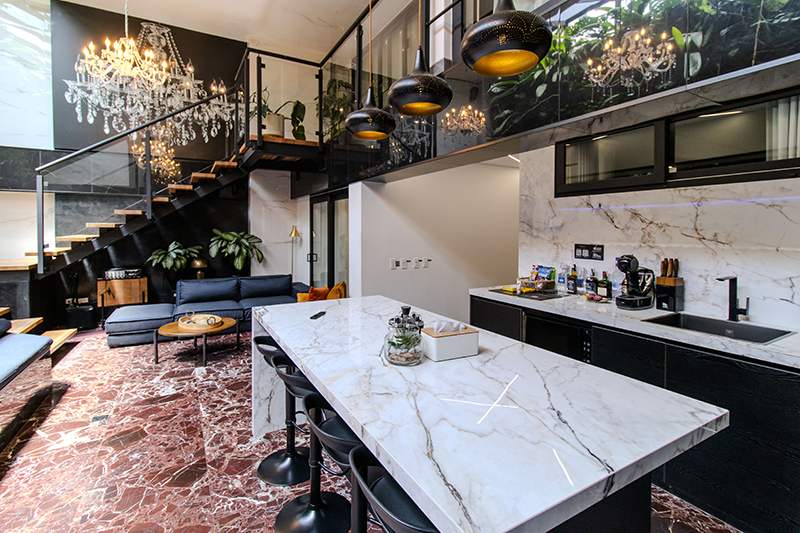 presidential-suite-room-kitchen-4