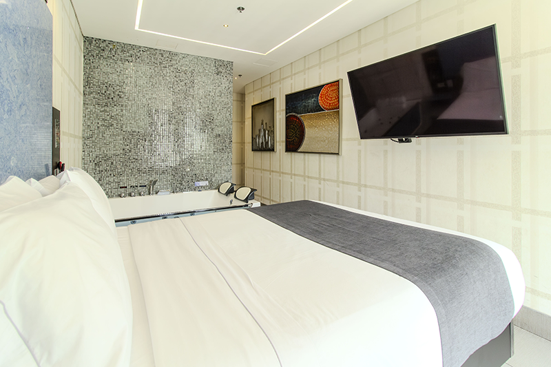 viscount-suite-room-bed-2