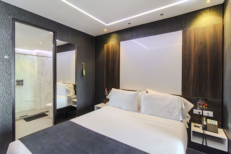marquess-room-bed-1