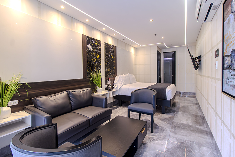 marquess-room-lounge-area-1
